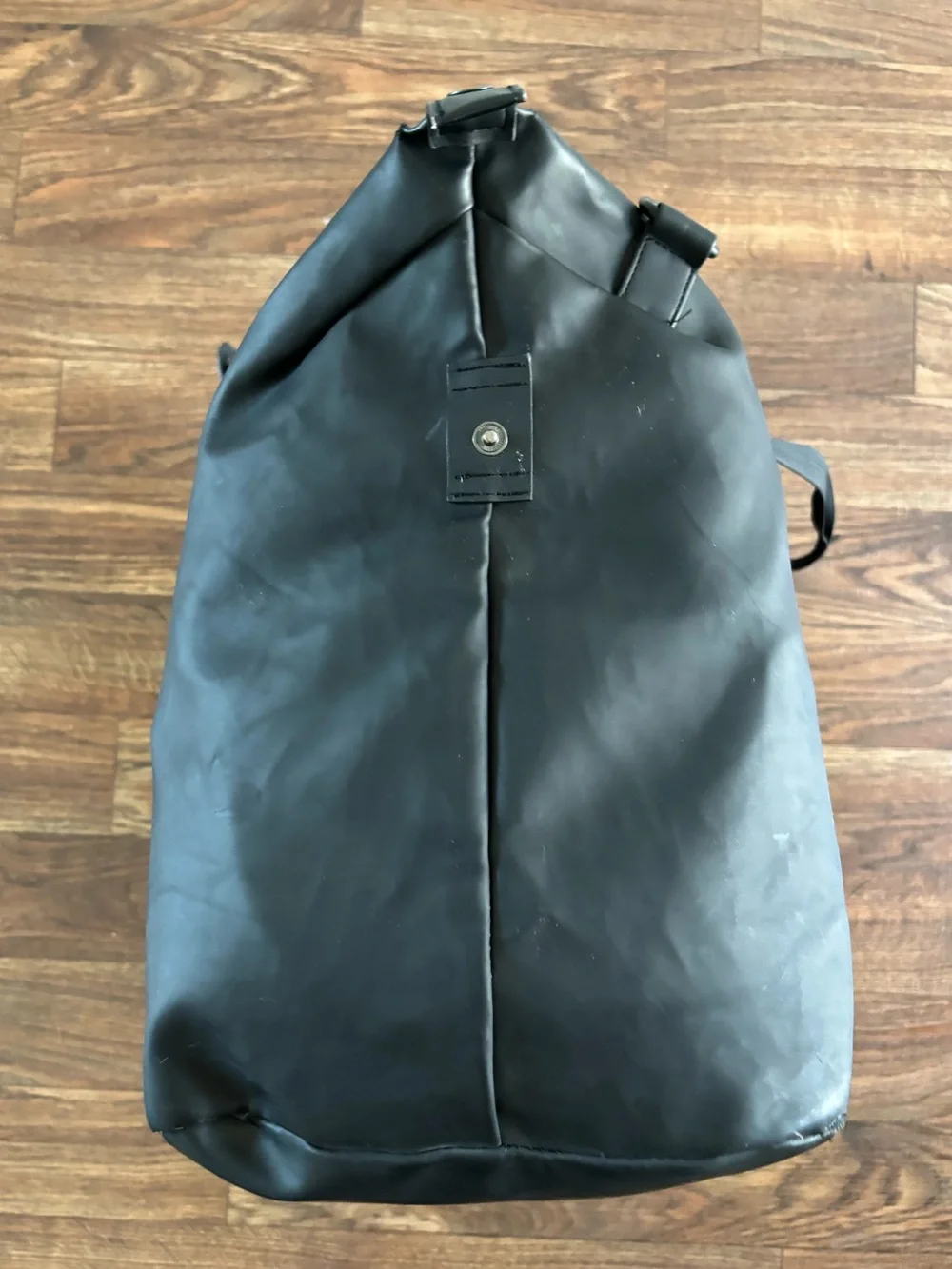 RAINS Hilo Waterproof Weekend Bag Duffle Black